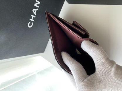 CHANEL　スモール ウォレット　二つ折り　23p